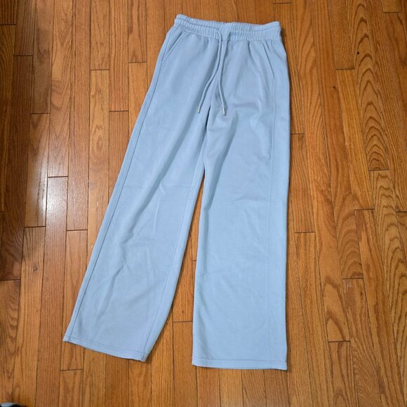 Light Blue Athletic Wear - Jacket and Pants - Size M - Picture 5 of 8